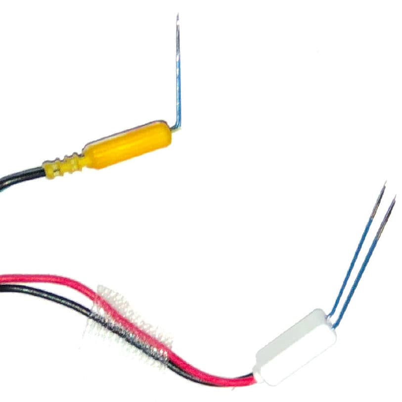 Insulated paired electrodes (corticobulbar). Can be interchangeable with insulated paired electrodes if corticobulbar MEP readings are desired.
